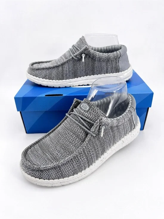 Hey Dude Wally Y Stretch Sox Shoes| Youth Size 6 | Gray | includes original box