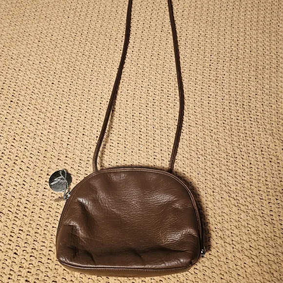Stone‎ Mountain vintage-style dome Leather crossbody bag