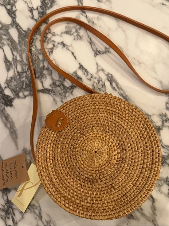 NWT Collection Eighteen Round Rattan Crossbody Bag Boho Wicker Canteen Purse