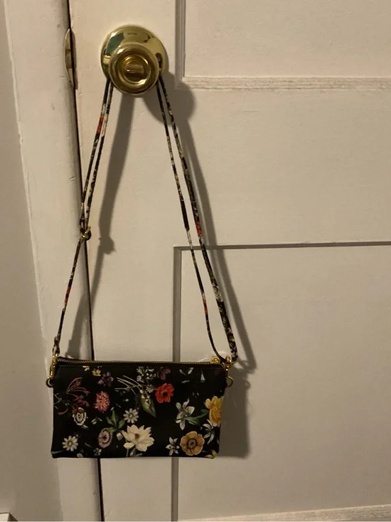 Black Floral Crossbody Bag - Stylish Women's Shoulder Bag