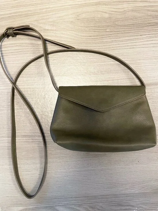 Universal Thread Olive Green Crossbody Purse Envelope Flap Adjustable Strap