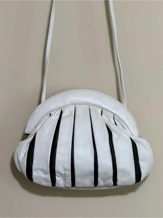 Vintage 1980’s Brio Leather Black and White Balloon Bag