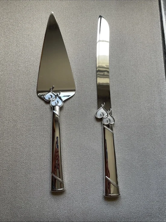 Lenox Silverplate True Love 2-Piece Dessert Set Packaging