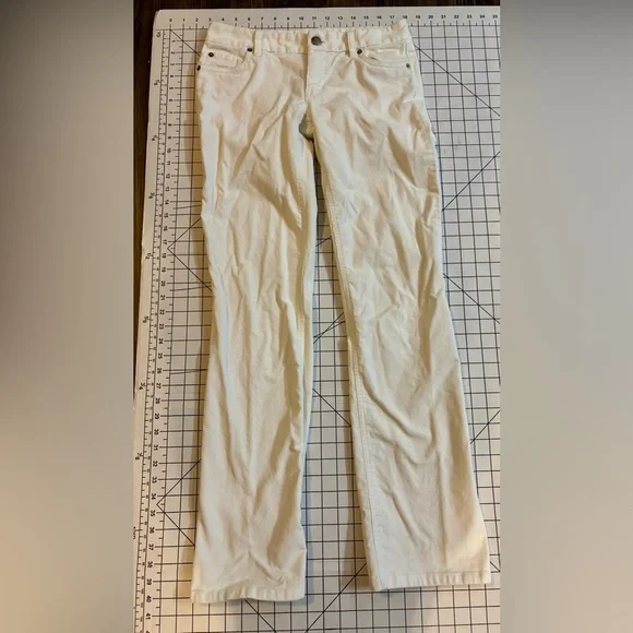 J.Crew Women’s Size‎ 2R Cream Favorite Fit Corduroy Pants
