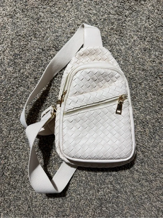T.J.Maxx White Woven Crossbody Sling Bag with Gold Hardware