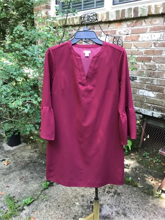J Crew- CRIMSON GAUZY SHIFT DRESS- Size 4- EUC