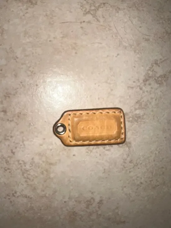 Authentic Coach Tan Leather Replacement Hang Tag Key Fob Bag Charm Luggage Tag