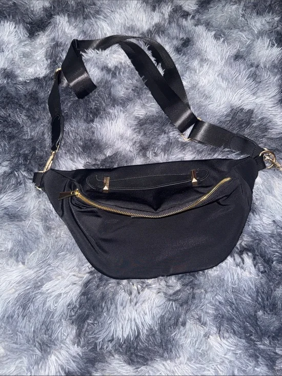 Black Crossbody Belt Bag with Gold Hardware