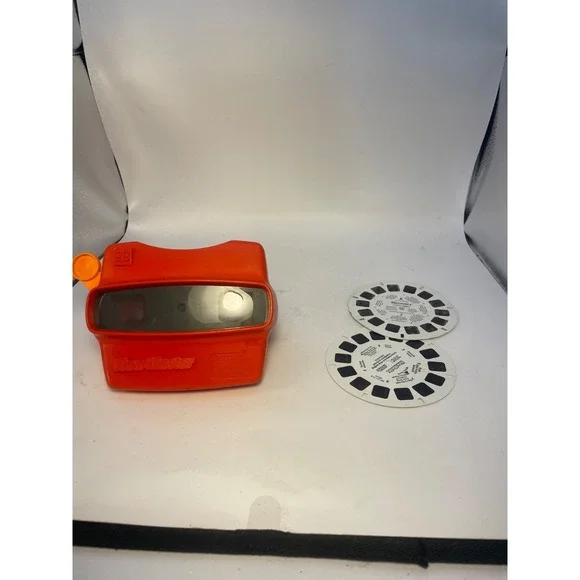 Vintage View Master 3D Viewer With 2 Reels Dino And Disney