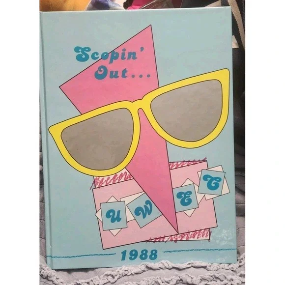 1988 University WI Eau Claire Yearbook Annual Vintage Periscope Scopin Out UWEC
