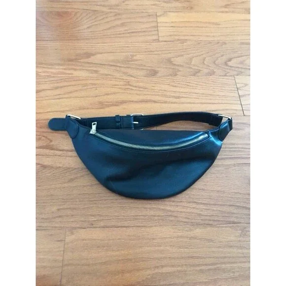 Black Fanny Pack