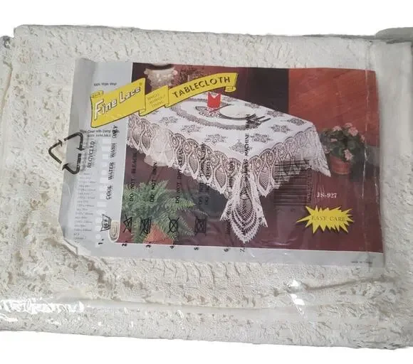 New Vintage Lace Crochet Deluxe Vinyl Tablecloth Easy Care Oblong 54