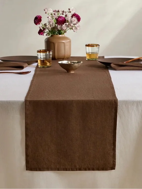 NWOT Quince European Linen Table Runner, 16 X 108 (Espresso)
