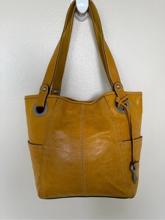 FOSSIL Mustard Yellow Gold Leather Vintage Hobo Shoulder Tote Bag w Silver Key