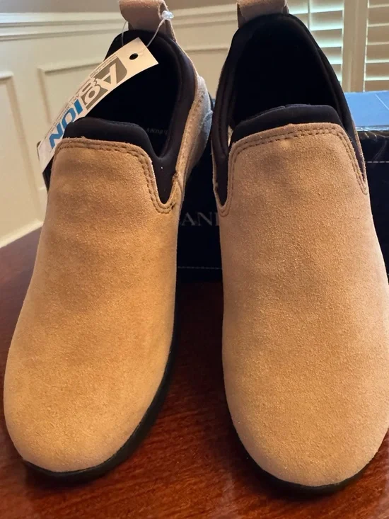 Lands' End Kids Shoes Tan Suede All Weather Moccasin Slip-Ons