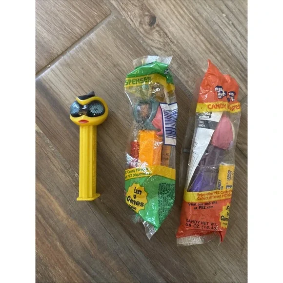 (3) VTG 2000 Insect Bug PEZ Candy Dispensers‎ - Bee, House Fly, Grasshopper