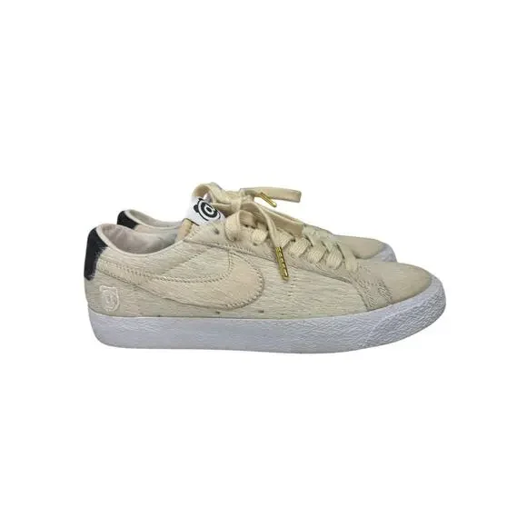 Nike SB Blazer‎ Bearbrick Pony Hair Cream Sneakers Mens 7.5 Womens 9