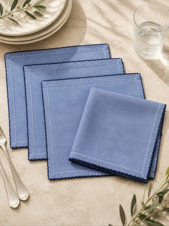 Pier 1 Blue Chambray Dinner Napkins Navy Scallop Trim Set of 4