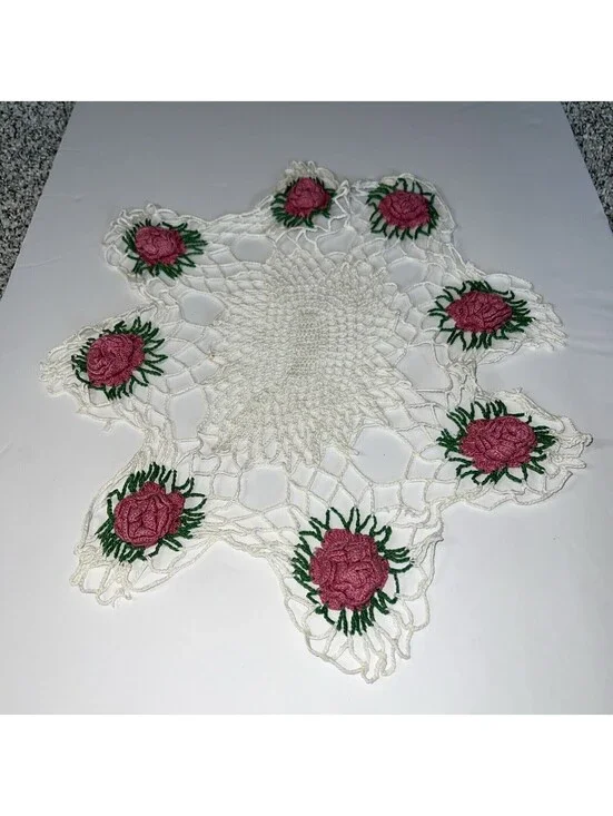 Set If 3 Flower Doilies
