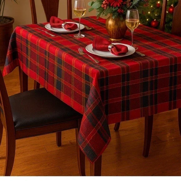 Celebrate the Season Christmas Royale Plaid Tablecloth Red Green Gold 60x84 NEW