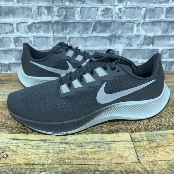 Nike Air Zoom Pegasus 37 Iron Grey Running Shoes BQ9646-009 Mens Size 13 New