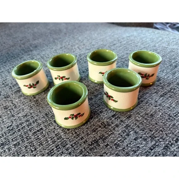Set of‎ 6 Ceramic Napkin Rings Holly Berry Christmas Holiday Table Decor