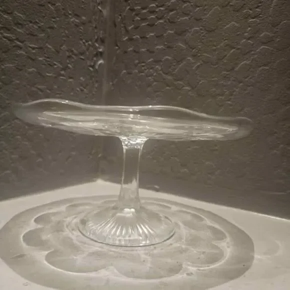 Vintage Scalloped Clear Glass Pedestal Cake Stand 9.5