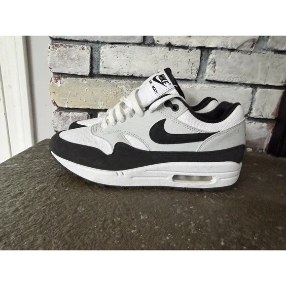 Nike Air Max 1 White Black Pure Platinum Mens Sneakers FD9082-107 Size 8