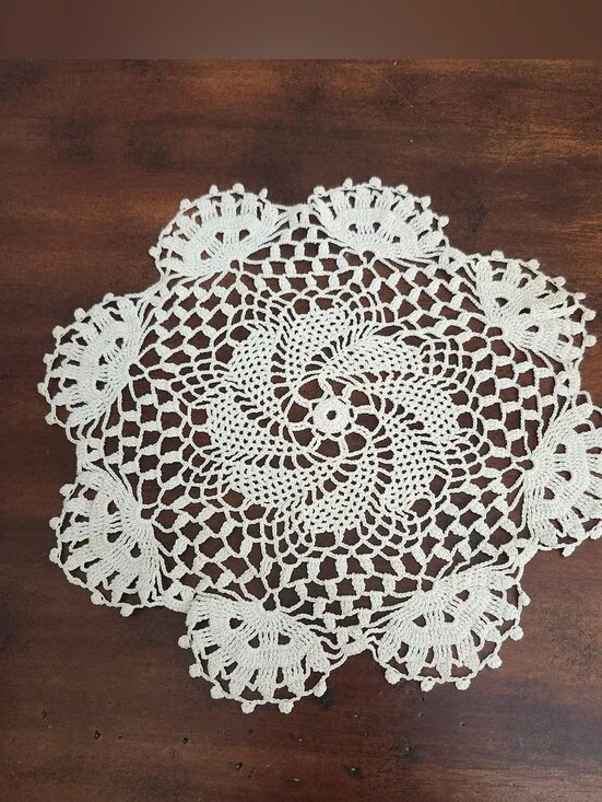 Handmade Vintage Crochet Doily Beige 9