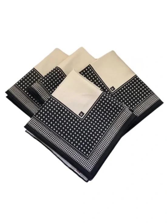 Vintage Anne Klein Houndstooth Style Lion Logo Napkins Set of 4