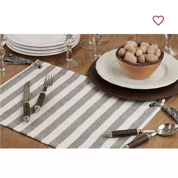 S Lifestyle Cotton Black and White Striped Tassel Placemats, Set of 4‎ HH