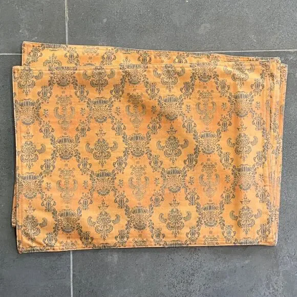 Set of‎ 4 Placemats Butternut Yellow with Turquoise Pattern