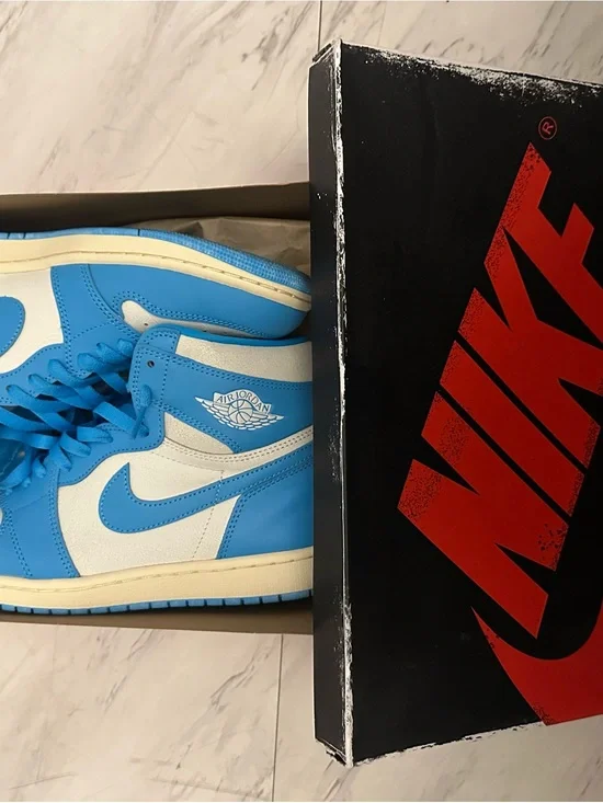 Nike Air Jordan 1 Retro High OG - Powder Blue/White Men’s Sneakers