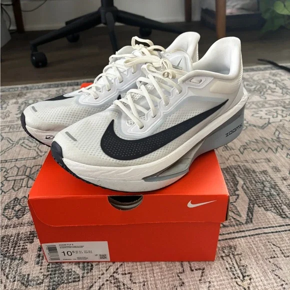 Nike Zoom Fly 6