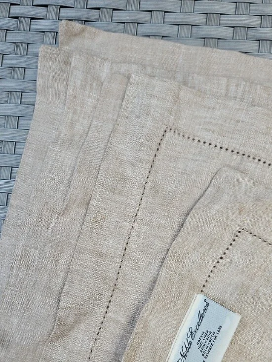 New  Noble Excellence Luxury  Set Of 6  Hemstitch Linen Dinner Napkins
