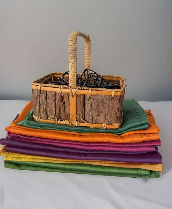 Crate & Barrel Elan 12 Jewel Tone Napkins 12 Metal Rings Bark Basket Set Fall