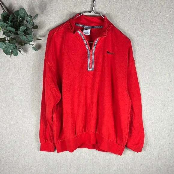 Nike > Men's Red Quarter-Zip Checker Pullover Medium
