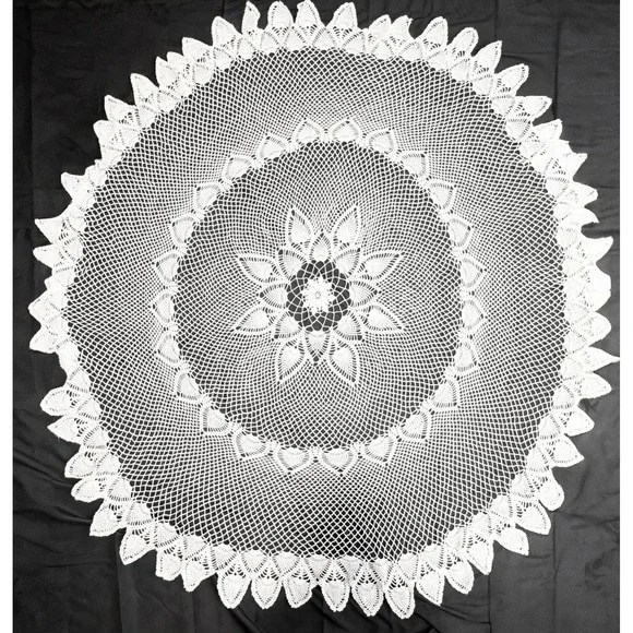 Handmade Round Flower Crochet‎ Table Cloth Size 72