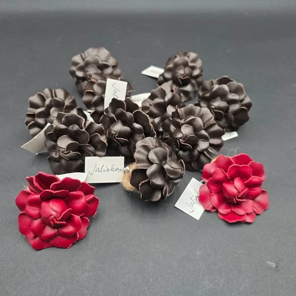 Juliska Leather Flower Napkin Rings Set of 12 Brown Red Jute Wrapped Rustic New