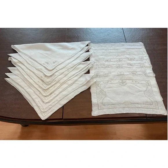Vintage Linen Embroidered 7 Placements & 8 Napkins Cottagecore Country Farmhouse