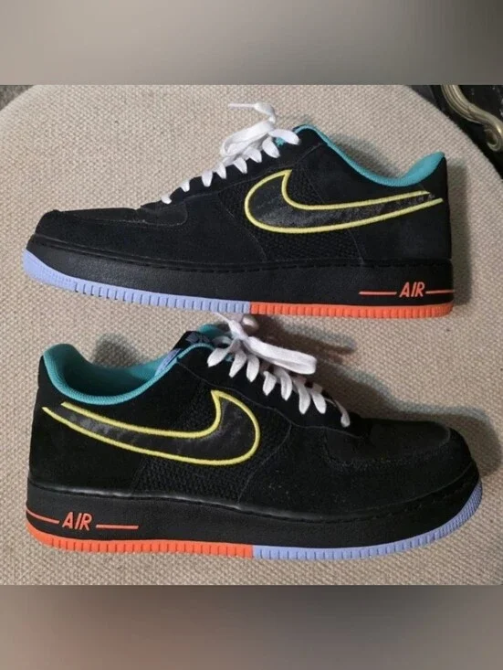 NIKE AIR FORCE 1 '07 LV8 