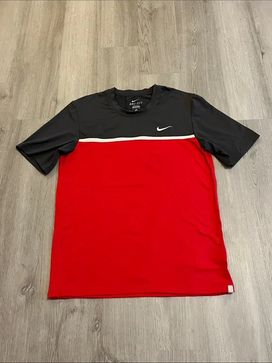Nike Men's Short Sleeve Red and Black Dri-FIT Crew Tee