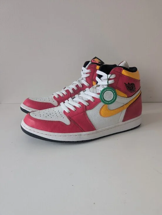 Nike Air Jordan 1 Retro High OG Light Fusion Red 2021 Size 13