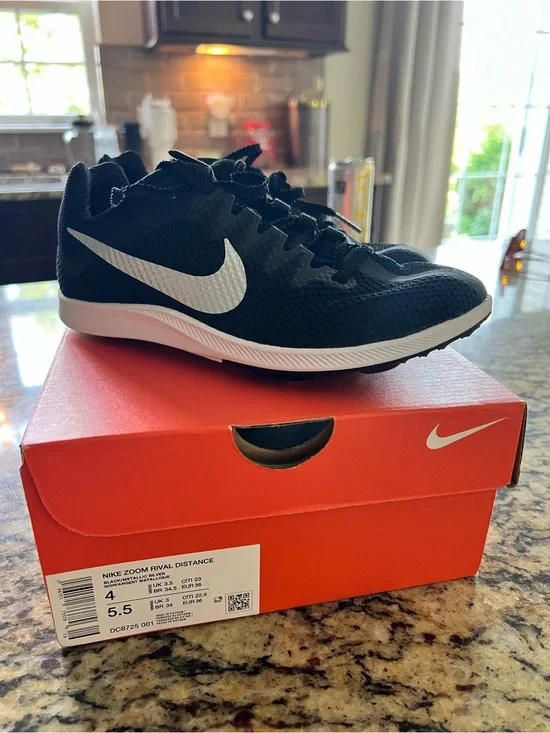 Nike Men’s Black and White Athletic Running Shoes