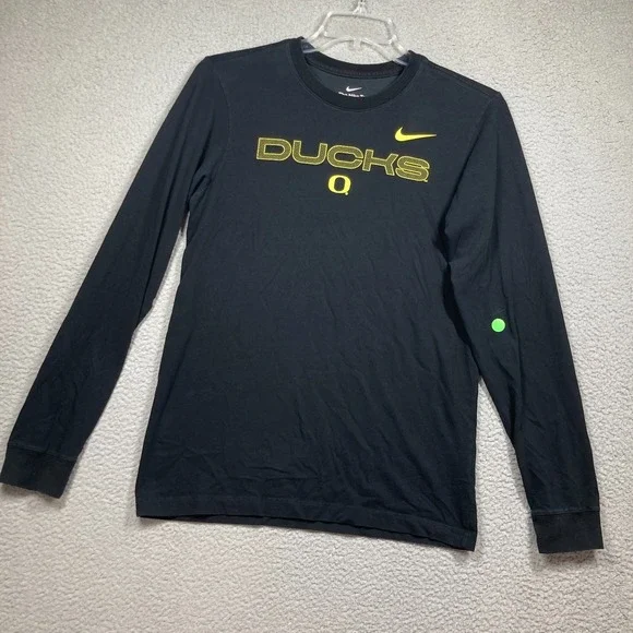 University of Oregon Ducks T Shirt Adult Small Black Long Sleeve Nike Tee FLAW