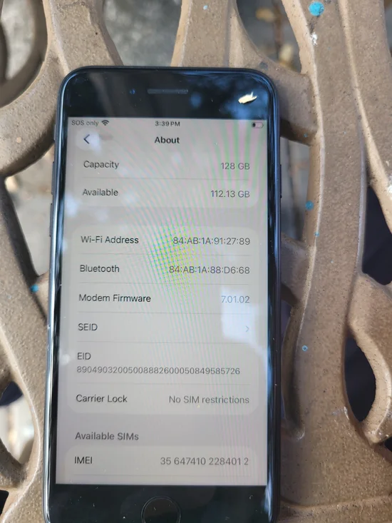 iPhone SE (2nd Gen) 2020 128GB - Black Used **AJ**