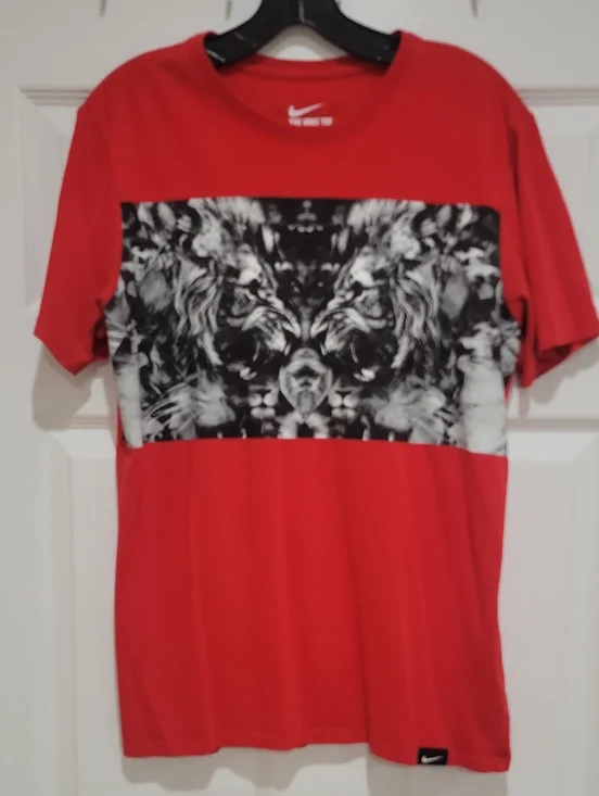 Nike Lebron Red Short-Sleeve Tee with Black & White Graphic Panel
