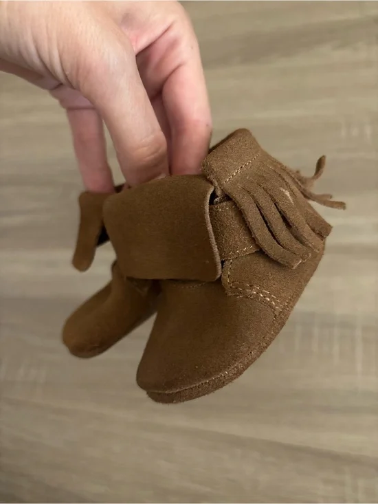 Harper Canyon Suede Brown Baby Brown Fringe Booties 1c