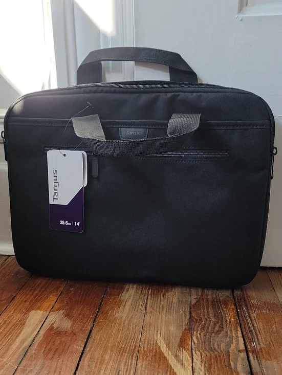 NWT Targus Laptop Travel Luggage