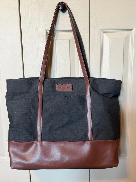 Sunny Snowy Water Resistant Nylon Laptop Tote Large Capacity Women's Office Tote